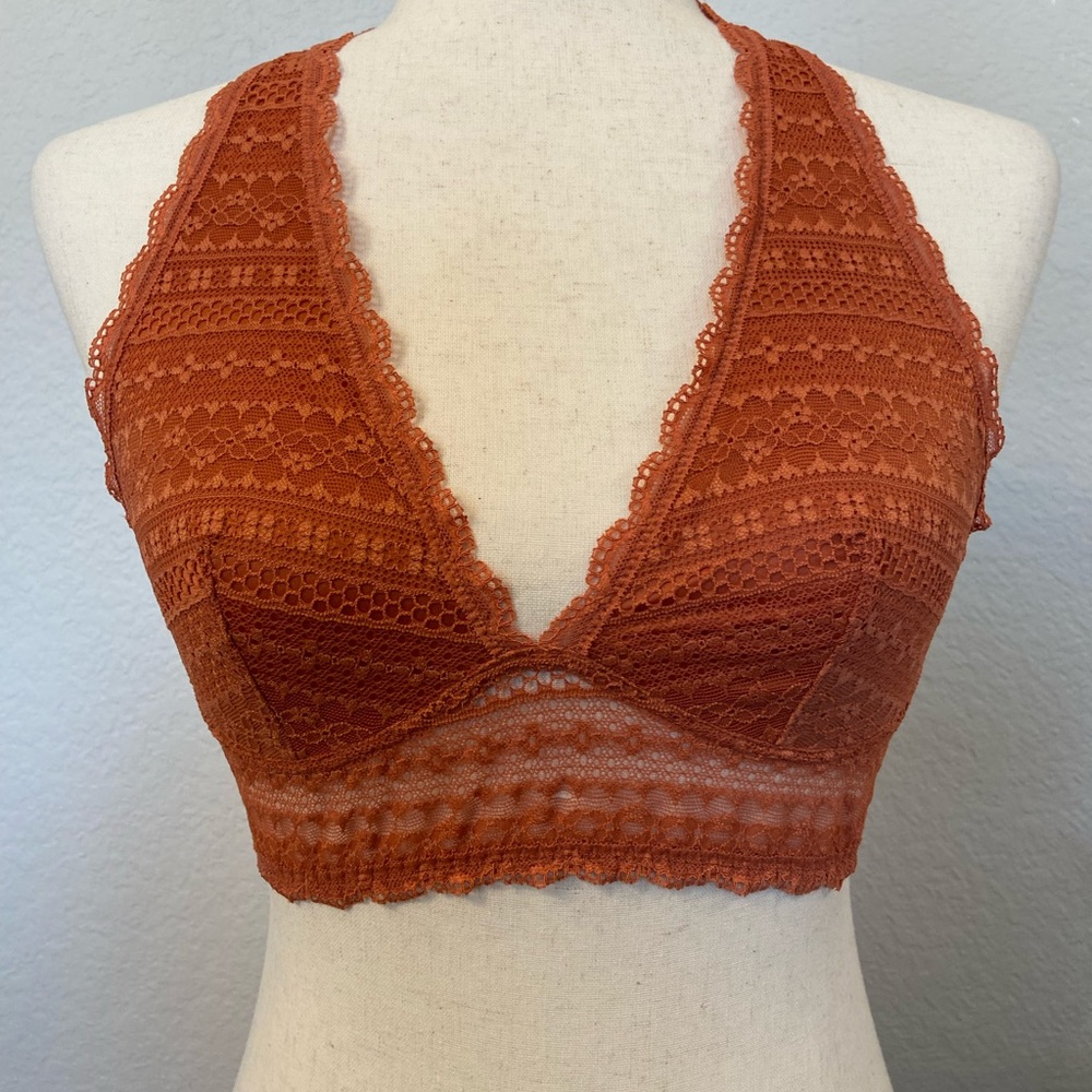 Victoria’s Secret Halter Lace Bralette Rust size medium